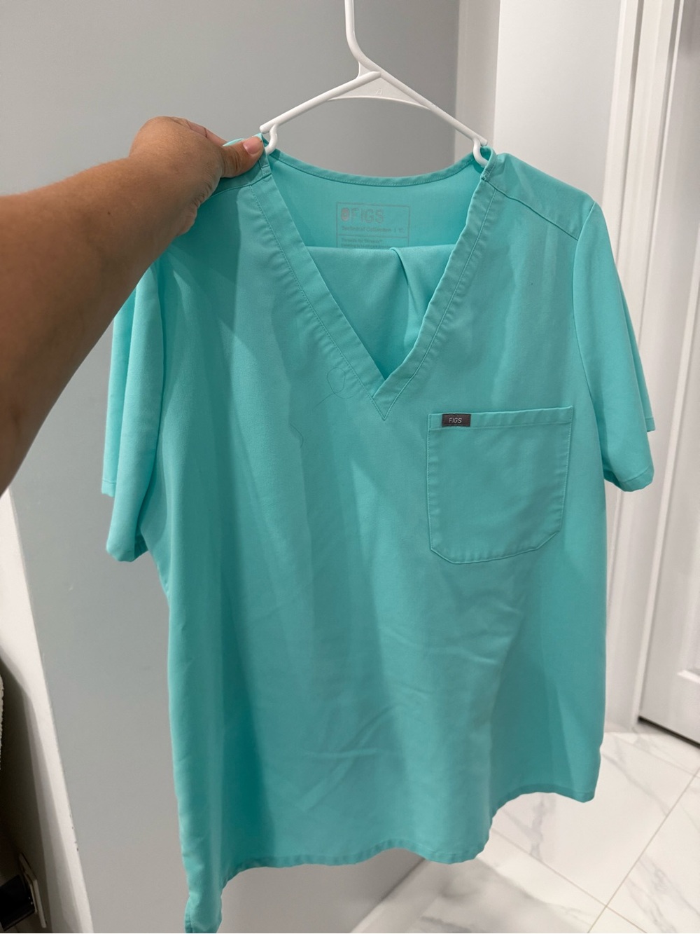 Figs Mint Green V-Neck Scrub Top with Chest Pocket